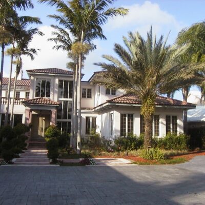 A.Kapila-Front-head-on A.Kapila-Front-head-on